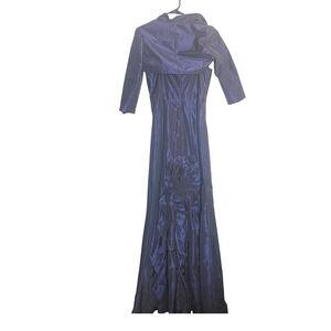 Carmen Marc Valvo Collection Blue Iridescent‎ Strapless Evening Gown & Bolero 8